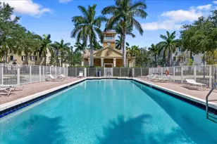 335 E Thatch Palm Cir, Jupiter, FL 33458 - Photo 33