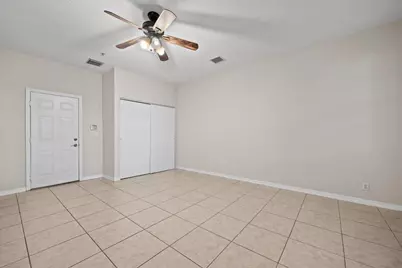 335 E Thatch Palm Circle #104, Jupiter, FL 33458 - Photo 5