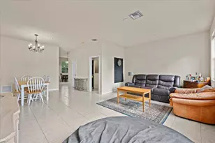 335 E Thatch Palm Cir, Jupiter, FL 33458 - Photo 11