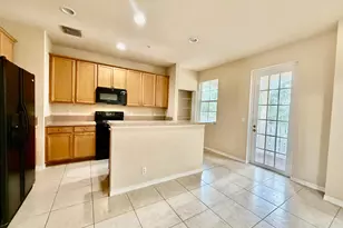 335 E Thatch Palm Cir, Jupiter, FL 33458 - Photo 11