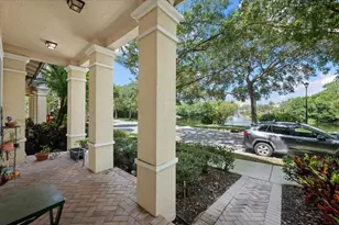 335 E Thatch Palm Cir, Jupiter, FL 33458 - Photo 3