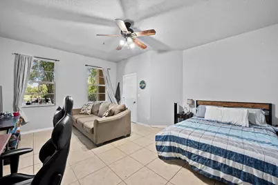 335 E Thatch Palm Circle #104, Jupiter, FL 33458 - Photo 5