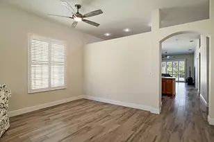 7004 SE Twin Oaks Cir, Stuart, FL 34997 - Photo 11
