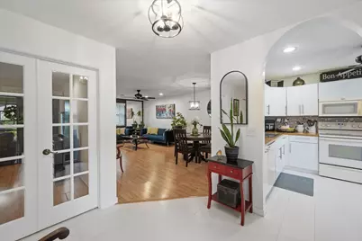 291 Amber Court, Royal Palm Beach, FL 33411 - Photo 5