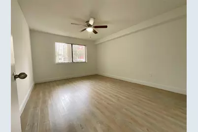 9517 Fontainebleau Boulevard #601-506, Miami, FL 33172 - Photo 3