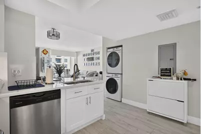 403 S Sapodilla Avenue #502, West Palm Beach, FL 33401 - Photo 13