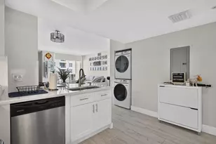 403 S Sapodilla Ave, West Palm Beach, FL 33401 - Photo 13