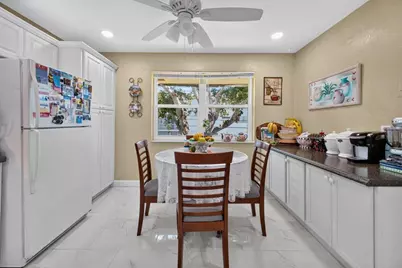 55 SE 14th Street #2060, Boca Raton, FL 33432 - Photo 15