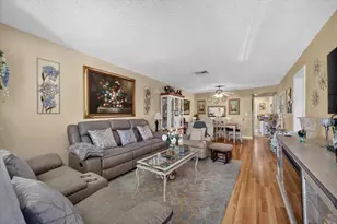 55 SE 14th St, Boca Raton, FL 33432 - Photo 3
