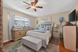 55 SE 14th St, Boca Raton, FL 33432 - Photo 15