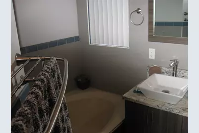 10232 SW 16th Court, Pembroke Pines, FL 33025 - Photo 11