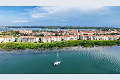 21 Harbour Isle Drive W #Ph02, Fort Pierce, FL 34949 - Photo 35