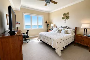 21 Harbour Isle Dr W, Fort Pierce, FL 34949 - Photo 7