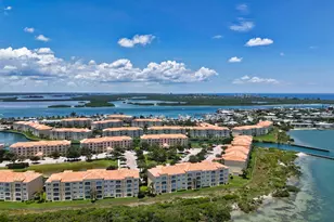 21 Harbour Isle Dr W, Fort Pierce, FL 34949 - Photo 21