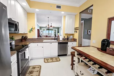 21 Harbour Isle Drive W #Ph02, Fort Pierce, FL 34949 - Photo 5
