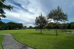 3015 Oaktree Ln, Hollywood, FL 33021 - Photo 63