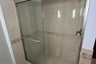 3015 Oaktree Ln, Hollywood, FL 33021 - Photo 49