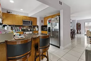 3015 Oaktree Ln, Hollywood, FL 33021 - Photo 25
