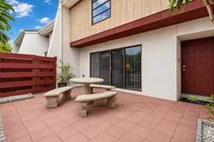 3015 Oaktree Ln, Hollywood, FL 33021 - Photo 3