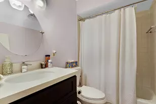 3015 Oaktree Ln, Hollywood, FL 33021 - Photo 13