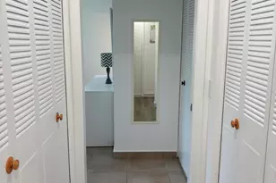 2522 Emory Dr E, West Palm Beach, FL 33415 - Photo 5