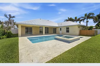 2314 SE Calcutta Circle, Port Saint Lucie, FL 34952 - Photo 39