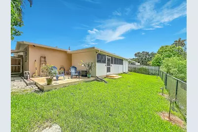 9416 SW 51st Place, Cooper City, FL 33328 - Photo 17
