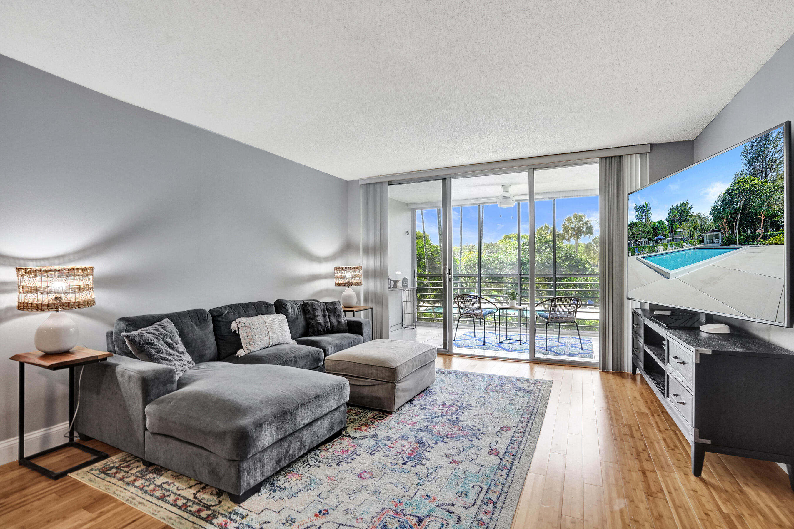4200 Oaks Terrace #203 main architectural view
