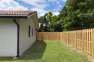 1722 NW 93rd Terrace, Coral Springs, FL 33071 - Photo 29