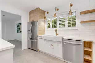 246 Gray St, West Palm Beach, FL 33405 - Photo 9