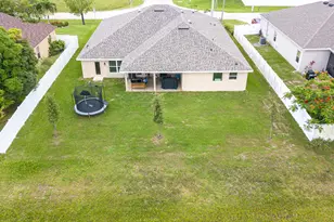 1399 SW Edinburgh Dr, Port Saint Lucie, FL 34953 - Photo 3