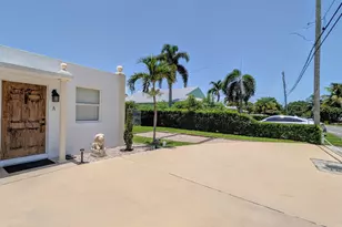 407 NW 7th St, Boynton Beach, FL 33426 - Photo 1