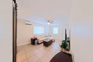 407 NW 7th St, Boynton Beach, FL 33426 - Photo 9