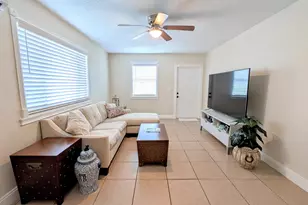 407 NW 7th St, Boynton Beach, FL 33426 - Photo 5
