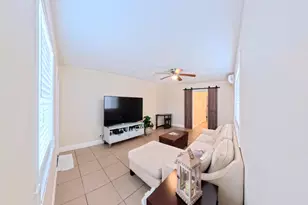 407 NW 7th St, Boynton Beach, FL 33426 - Photo 7