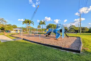 407 NW 7th St, Boynton Beach, FL 33426 - Photo 29
