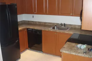 8028 SW 17th Pl, Davie, FL 33324 - Photo 3