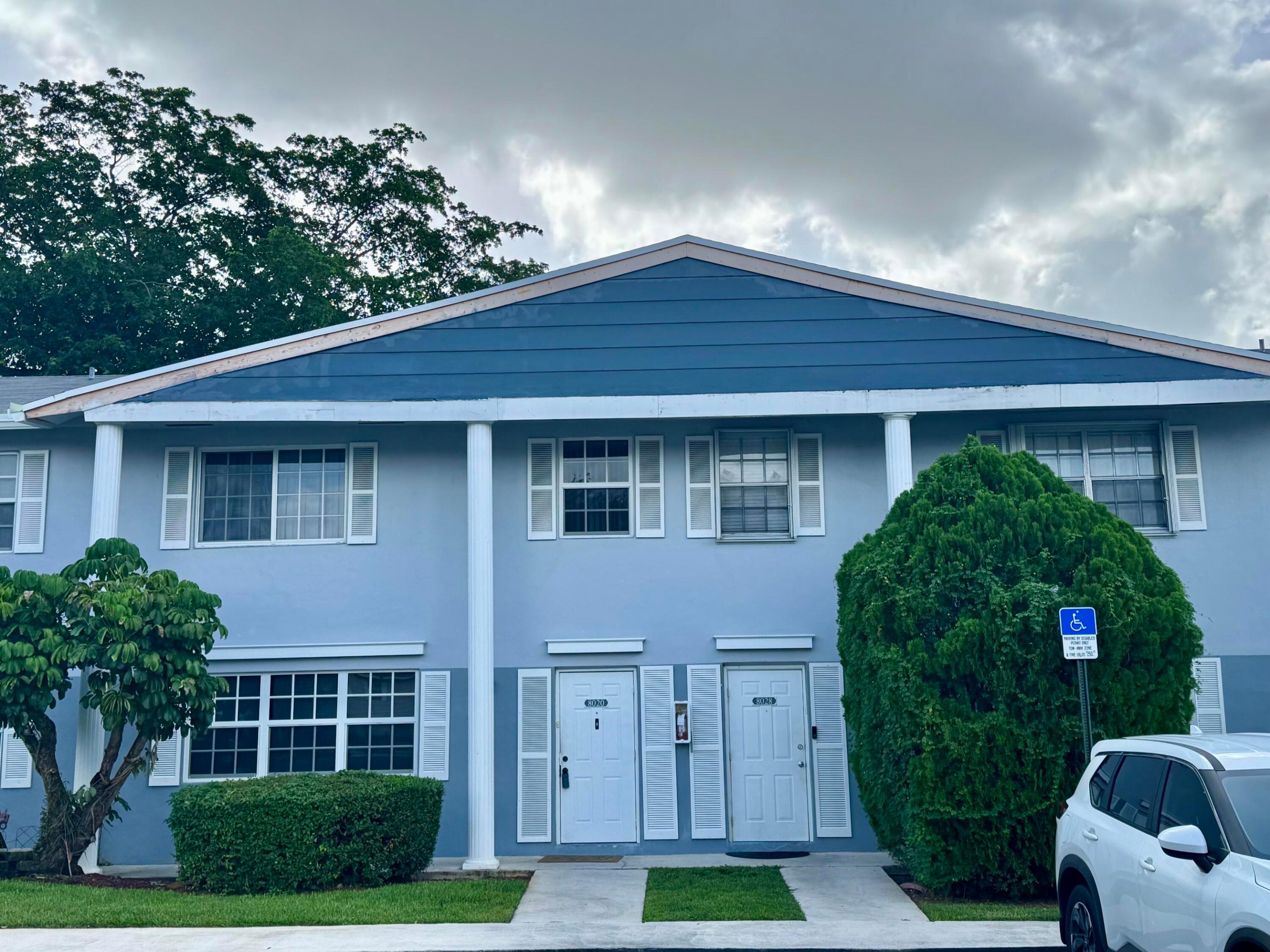 8028 SW 17th Pl - 8028 SW 17th Pl, Davie, FL 33324 Luxury Property | Jose Angel Pina