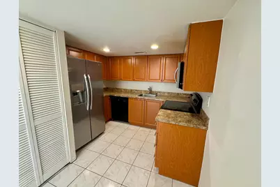 8028 SW 17th Place, Davie, FL 33324 - Photo 3