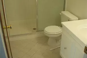8028 SW 17th Pl, Davie, FL 33324 - Photo 11