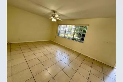 8028 SW 17th Place, Davie, FL 33324 - Photo 11