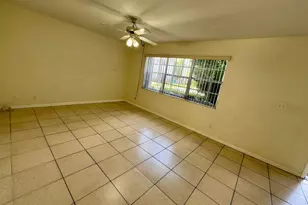 8028 SW 17th Pl, Davie, FL 33324 - Photo 11