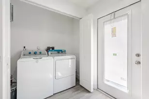 3018 SE Iris St, Stuart, FL 34997 - Photo 23