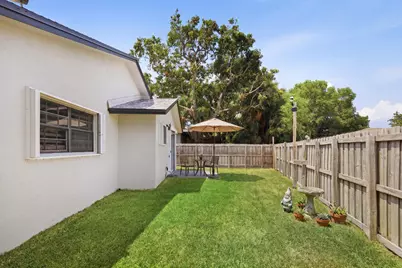 110 NW 6th Avenue, Dania Beach, FL 33004 - Photo 51