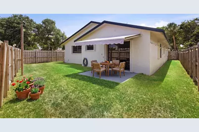 110 NW 6th Avenue, Dania Beach, FL 33004 - Photo 45