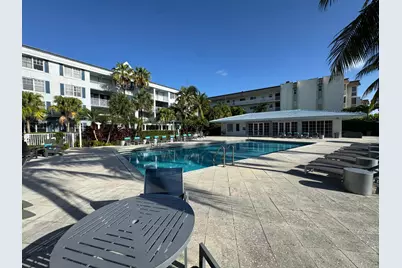 621 E Woolbright Road #202, Boynton Beach, FL 33435 - Photo 17
