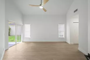 11614 NW 2nd Dr, Coral Springs, FL 33071 - Photo 13