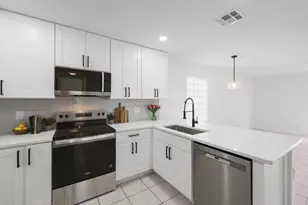 11614 NW 2nd Dr, Coral Springs, FL 33071 - Photo 11