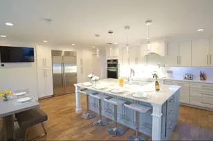 1000 NE 8th St, Pompano Beach, FL 33060 - Photo 9