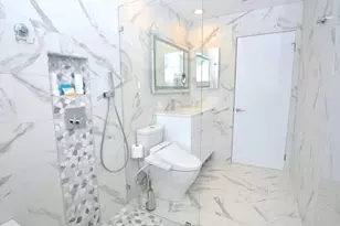 1000 NE 8th St, Pompano Beach, FL 33060 - Photo 23
